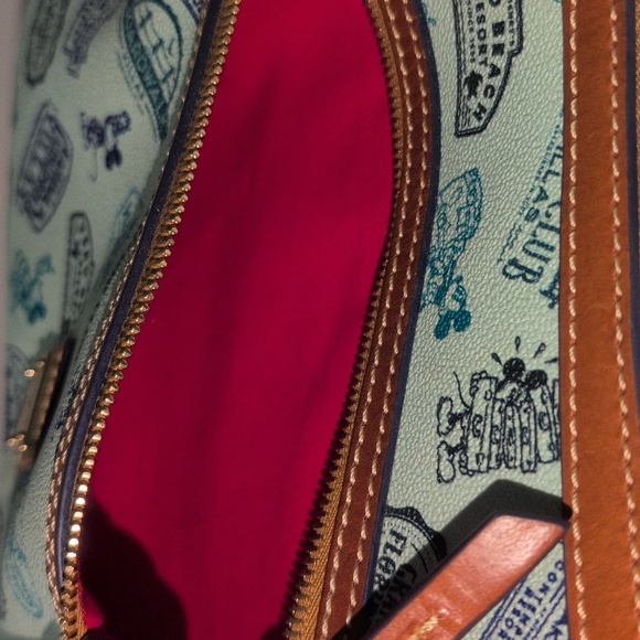 Dooney & Bourke Disney Vacation Club Crossbody & Wallet - Picture 14 of 16